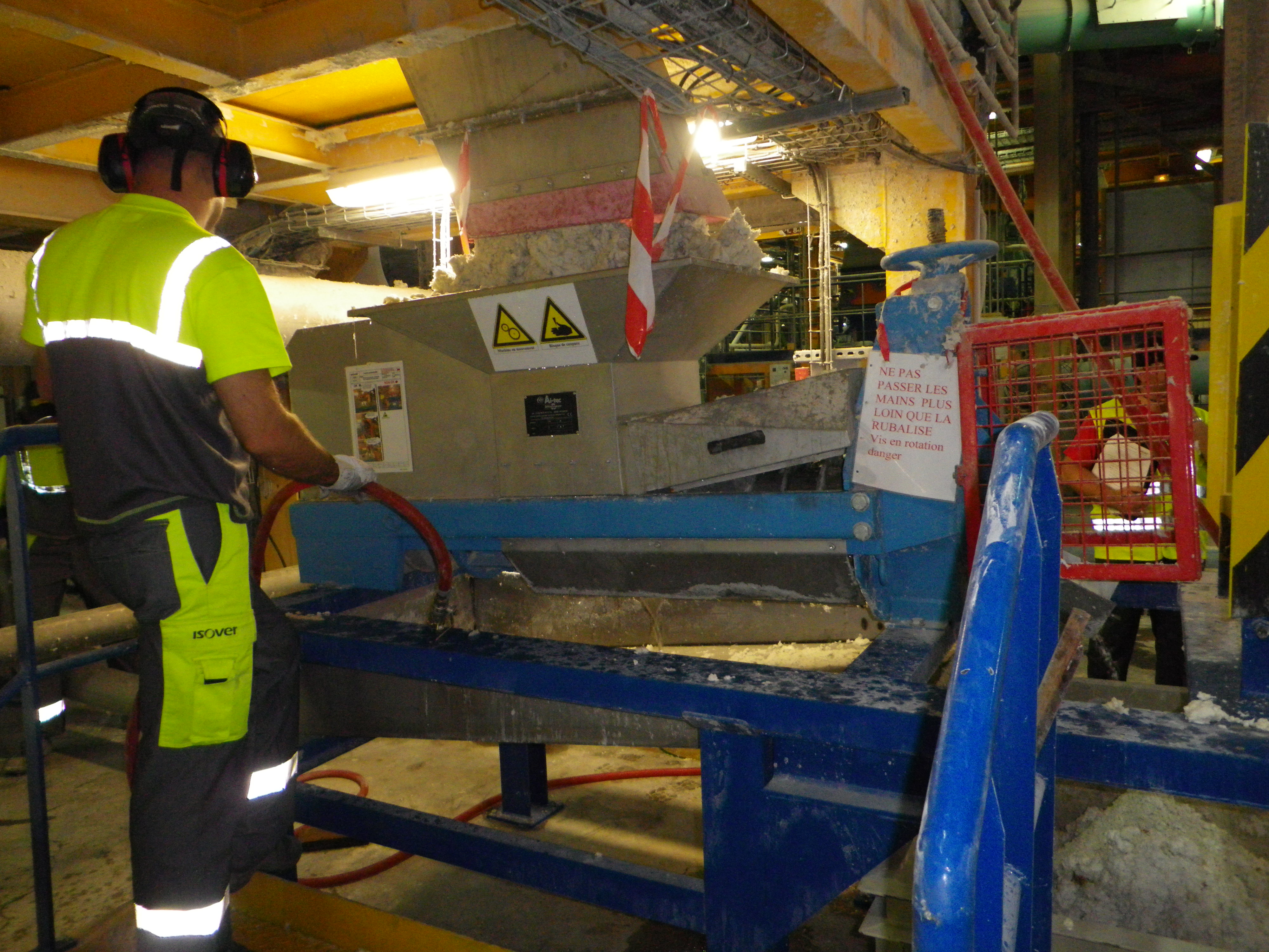 Industrie Fibre de Verre et Produits Isolants Industrie Fibre de Verre et Produits Isolants